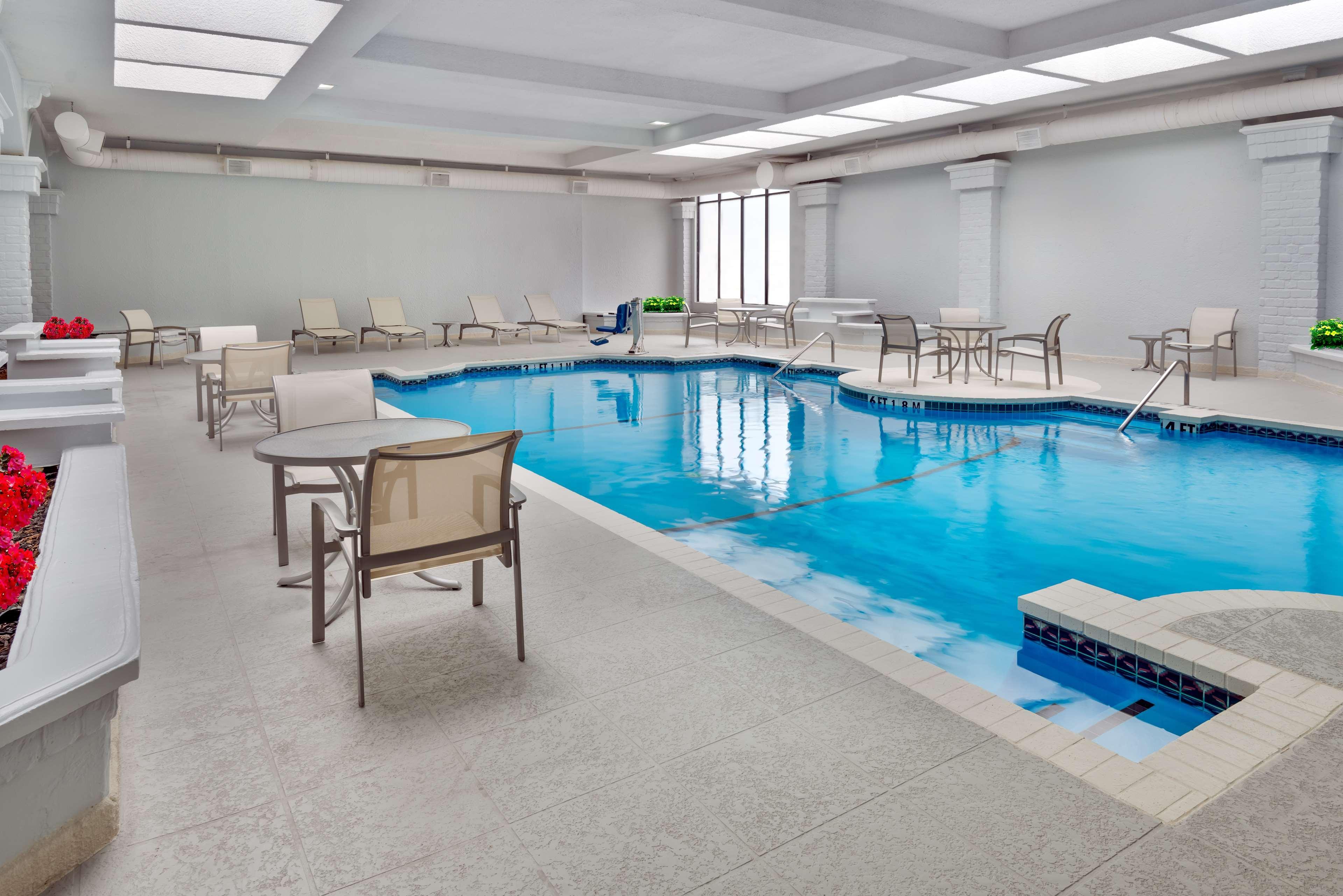 Embassy Suites Dallas - Park Central Area Luaran gambar
