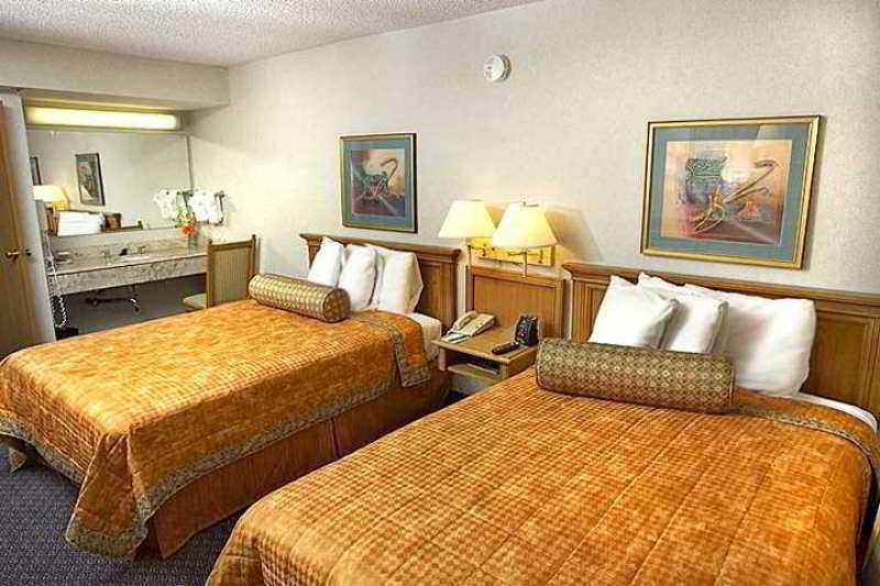 Embassy Suites Dallas - Park Central Area Bilik gambar